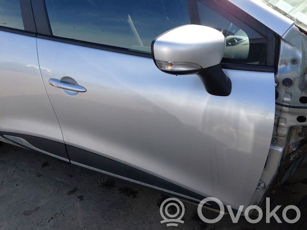 Renault Clio IV Puerta delantera 