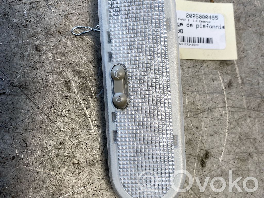 Nissan Micra Luz del asiento delantero 