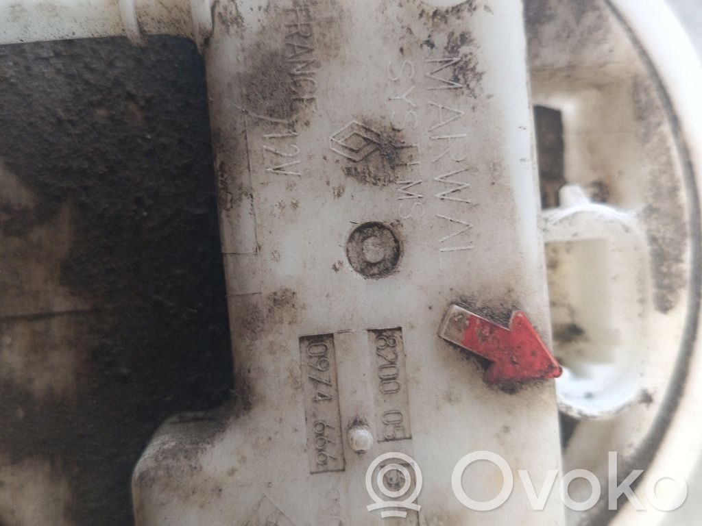 Renault Twingo I Bomba interna de combustible 
