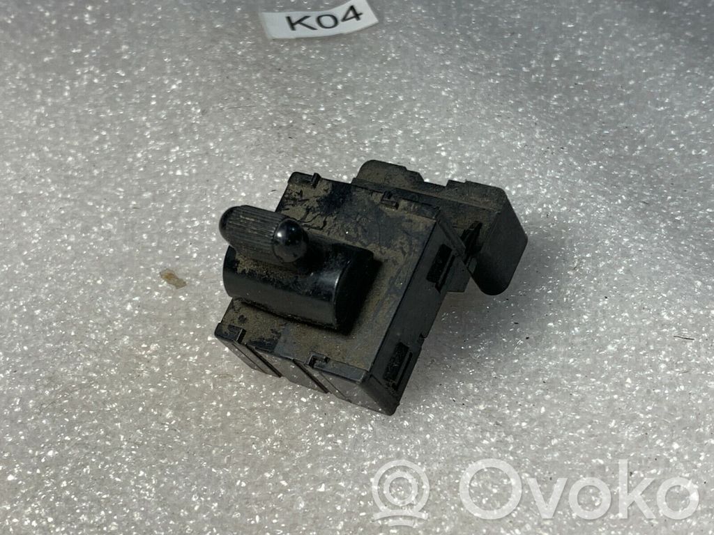 Cadillac STS Seville Electric window control switch 