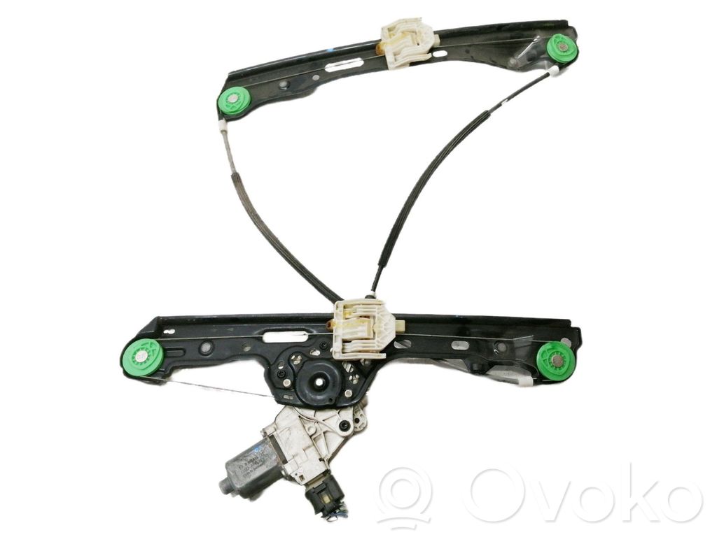 BMW 1 E81 E87 Front door electric window regulator 