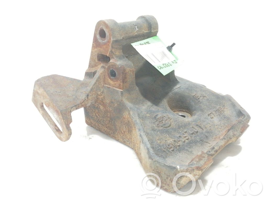 Nissan Serena Suport montaj compresor A/C 