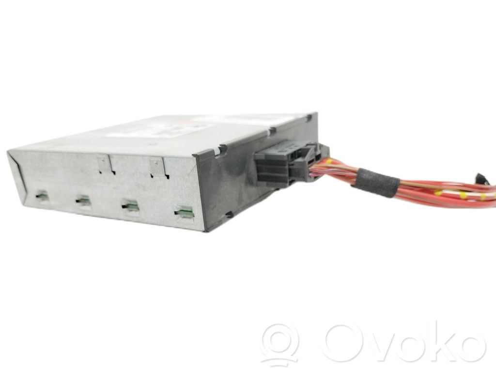 Sonstige Steuergeräte / Module   8ES00947920