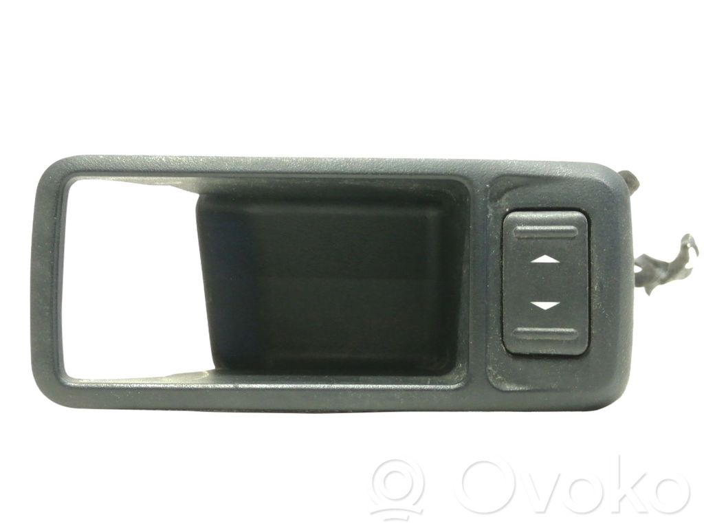 Interruptor del elevalunas eléctrico   3M51226A37
