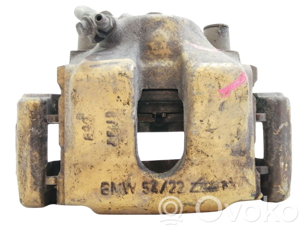 Caliper de freno delantero