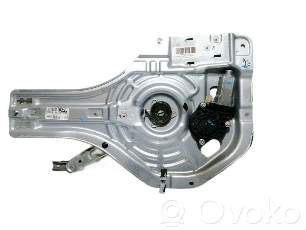 Hyundai Tucson JM Rear window lifting mechanism without motor 
