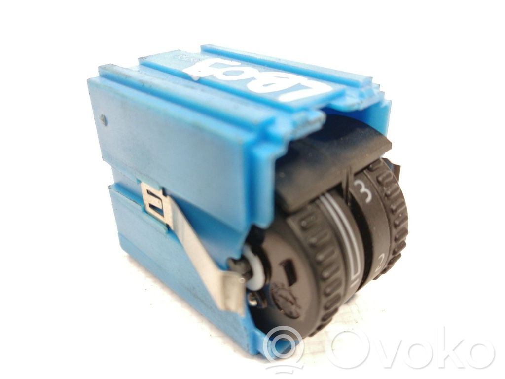 Interruptor de control multifunción   5N0941333