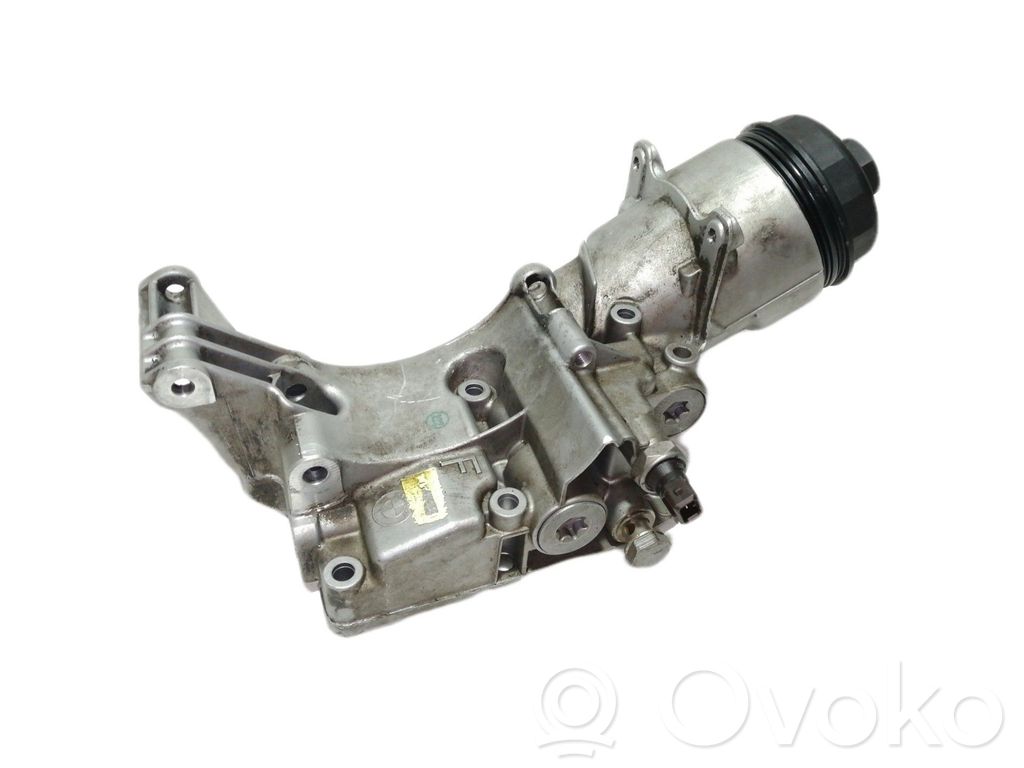 BMW 5 E39 Fuel tank mounting bracket 