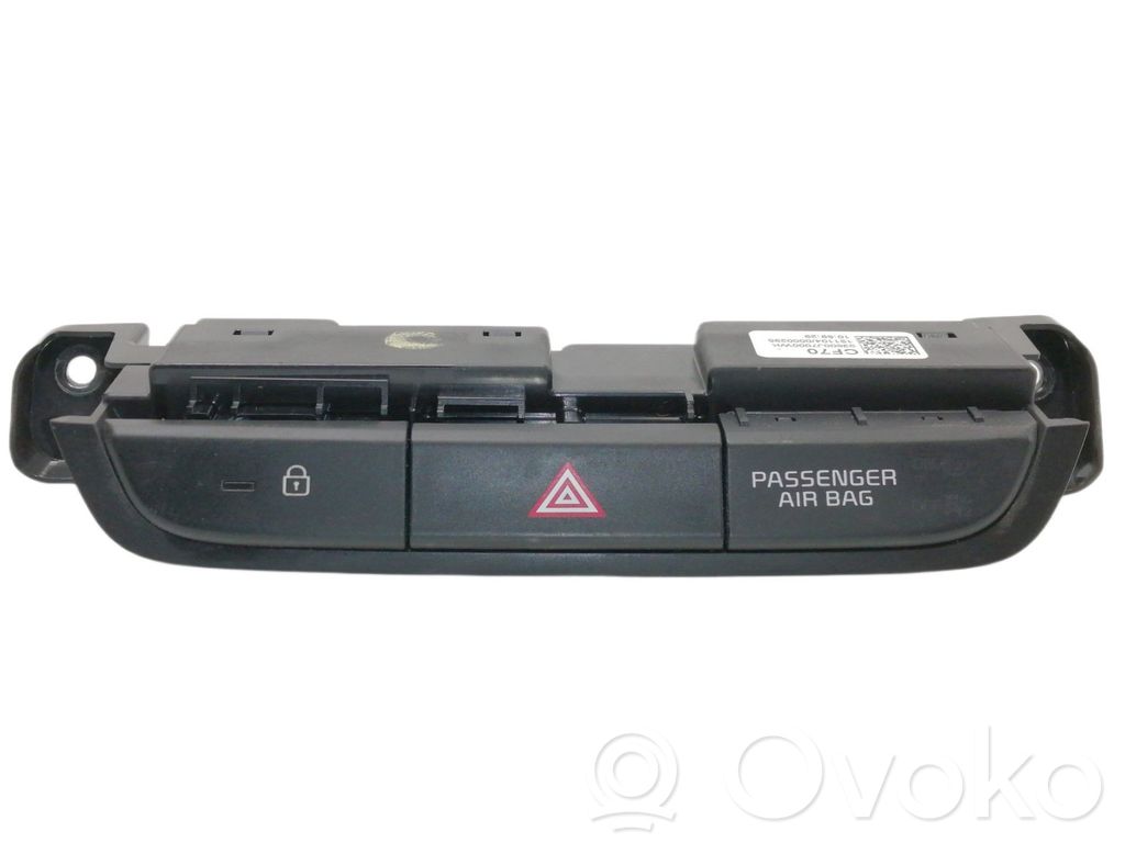 KIA Xceed Hazard light switch 