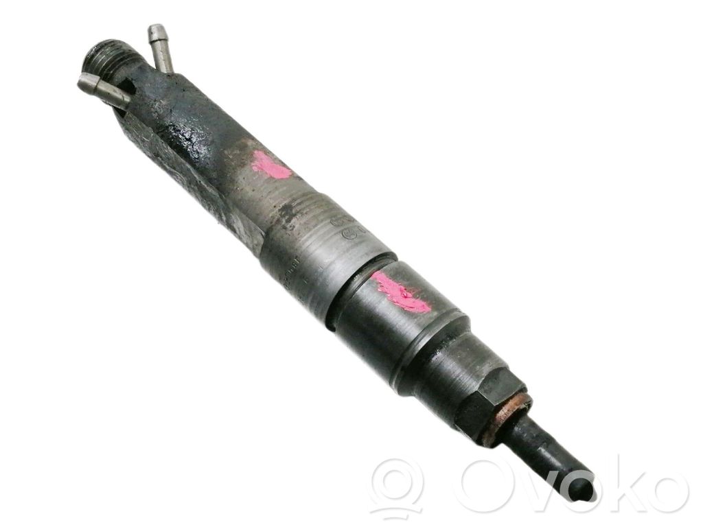Inyector de combustible   0432193747,028130201T