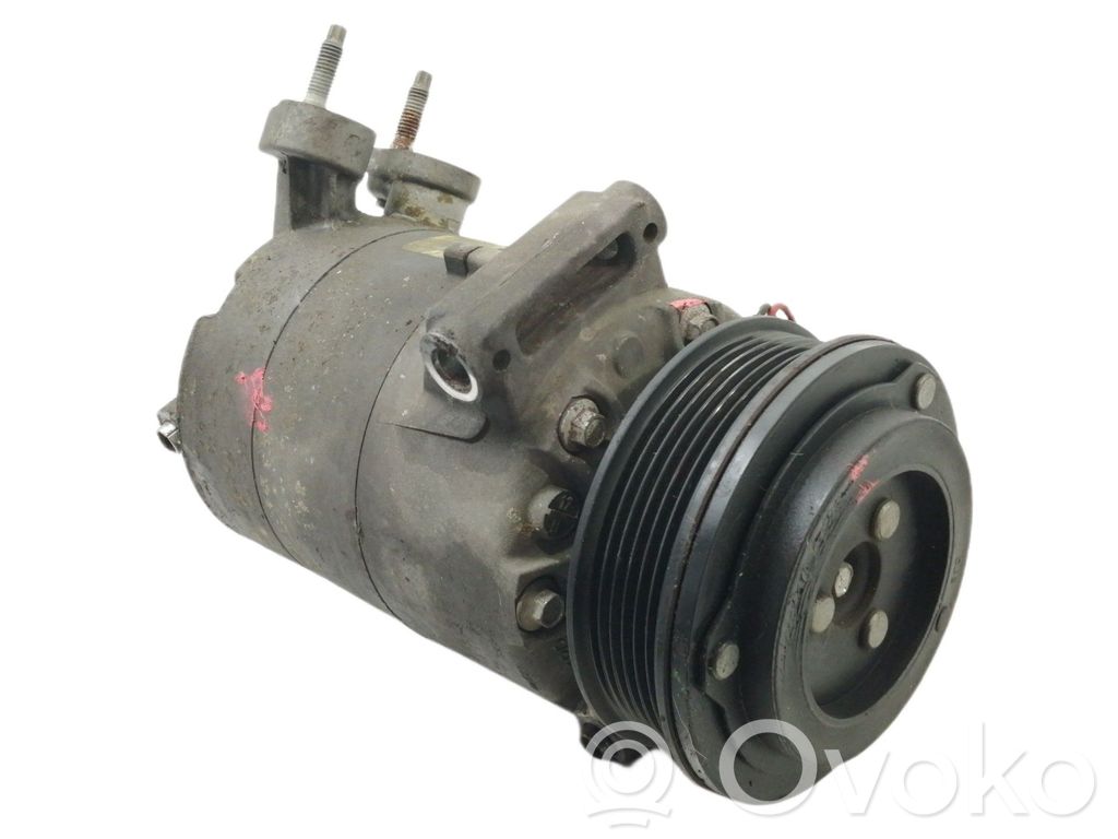 Ford Focus Ilmastointilaitteen kompressorin pumppu (A/C) 