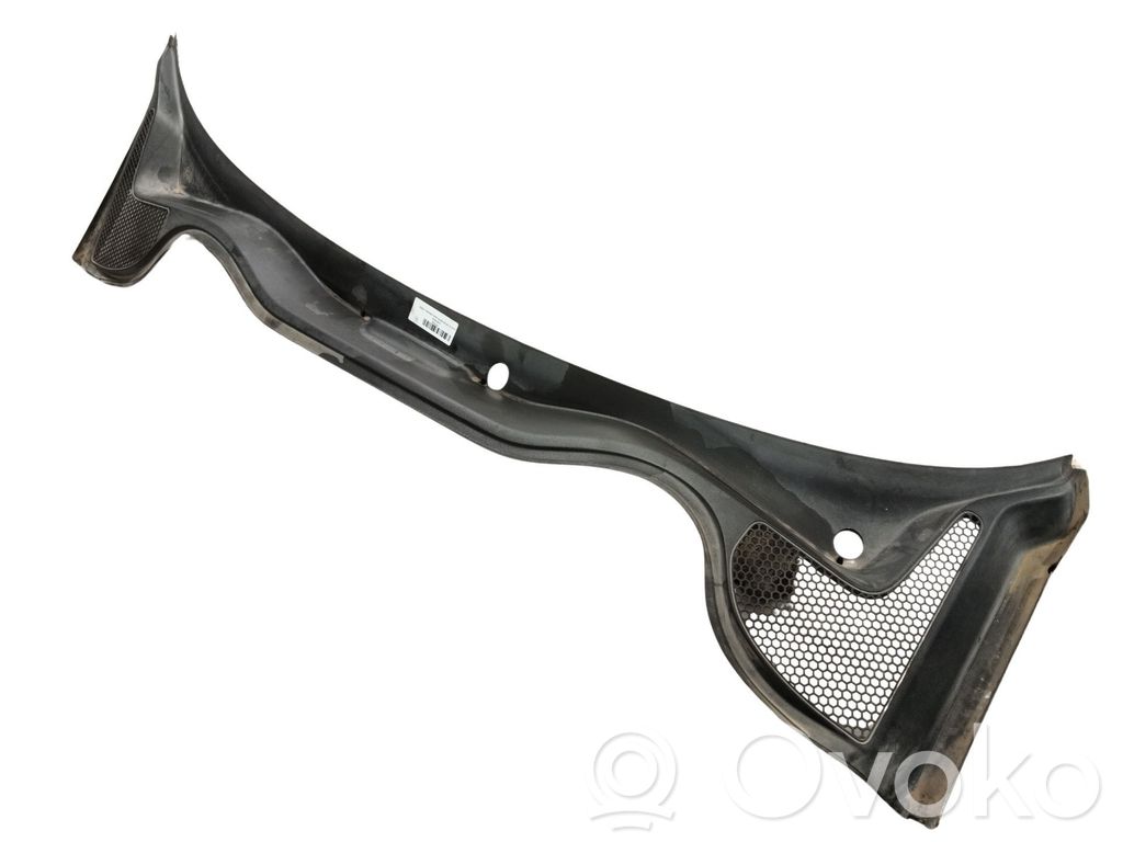 Audi A1 Windshield trim 