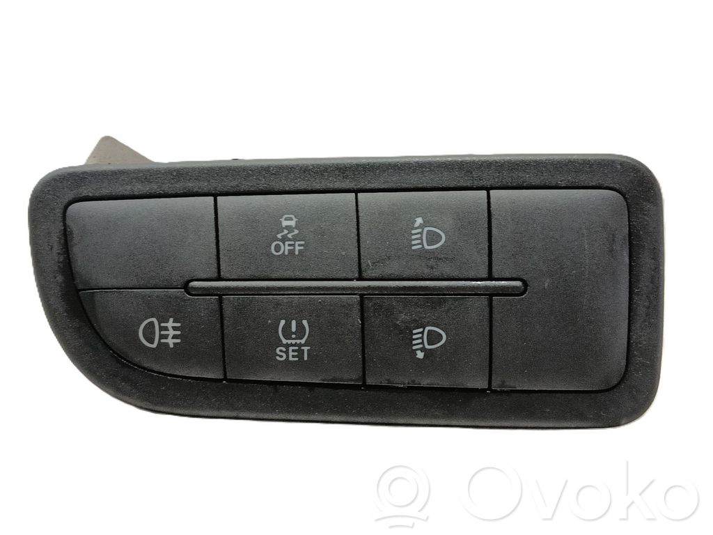 Fiat Tipo Multifunctional control switch/knob 
