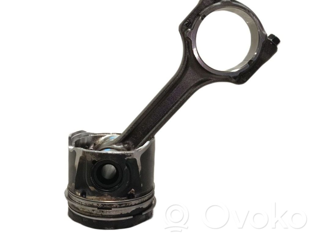 Opel Corsa D Pistón 