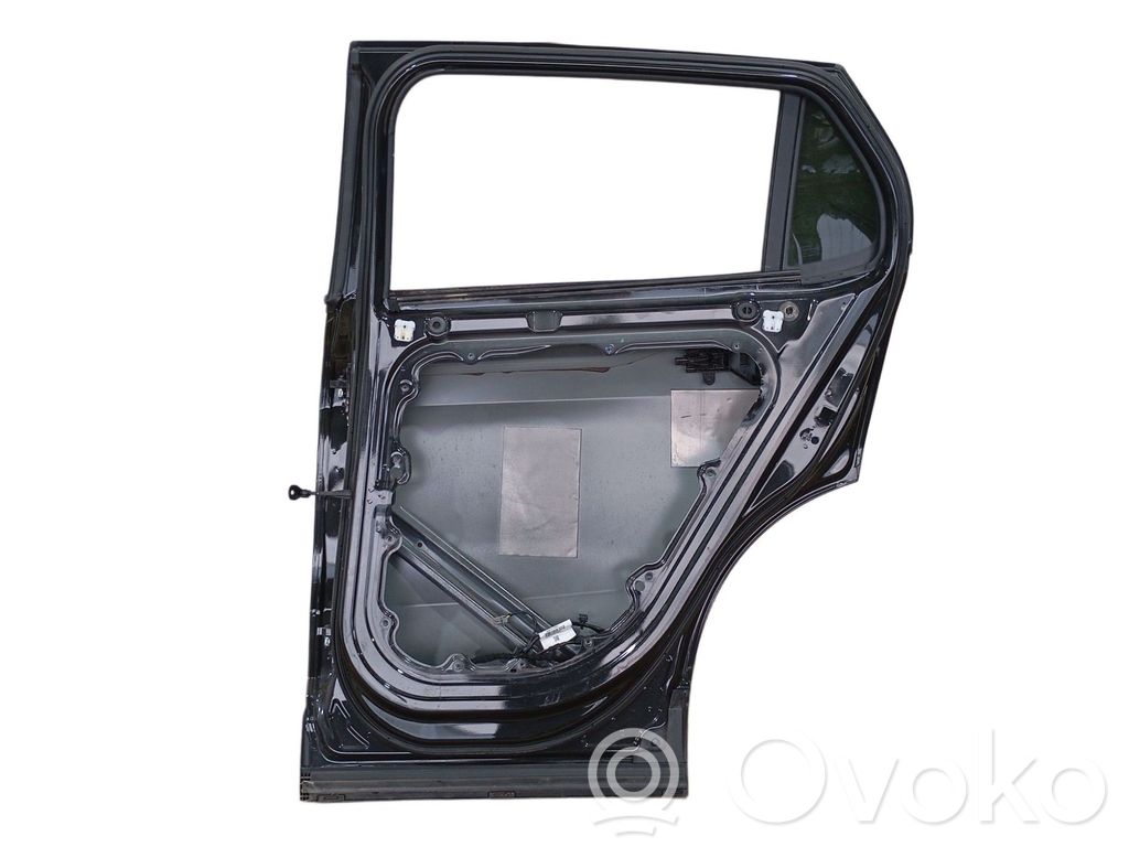 Lynk & co 01 Puerta trasera 