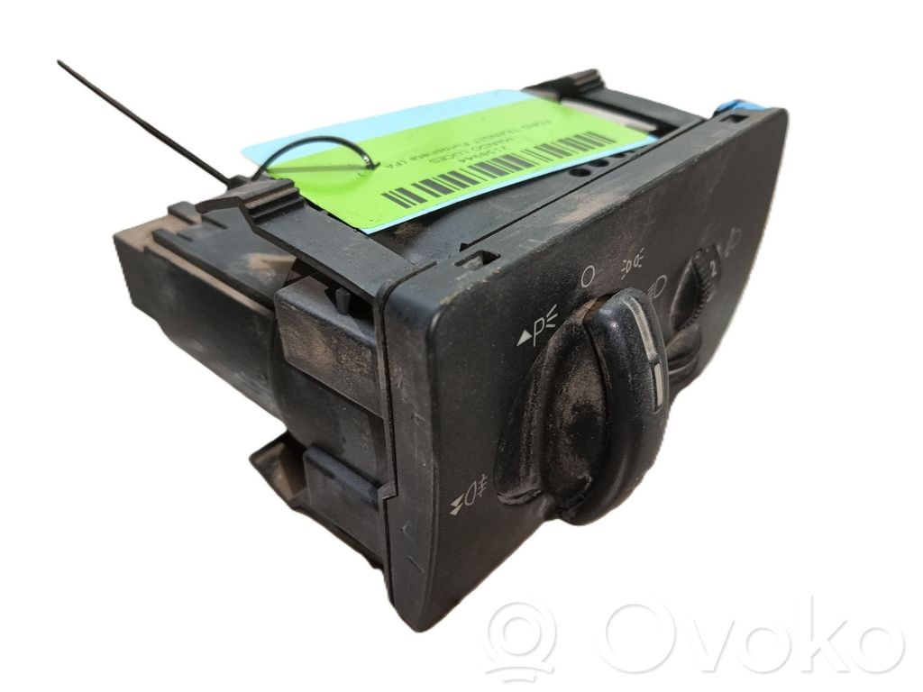 Panel lighting control switch   1323819,4M5T13A024AA