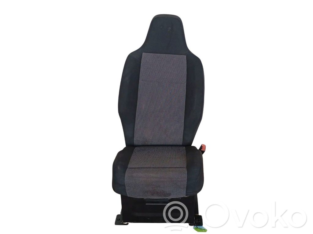 Front passenger seat   3762958