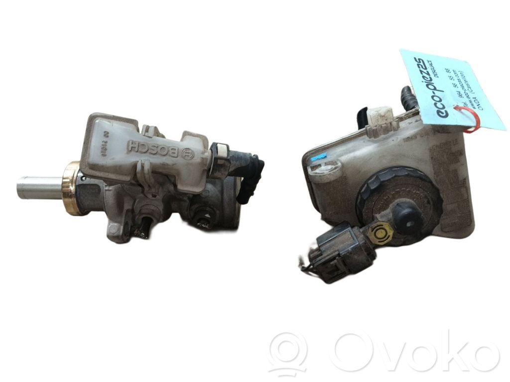 Ford Focus Brake booster 