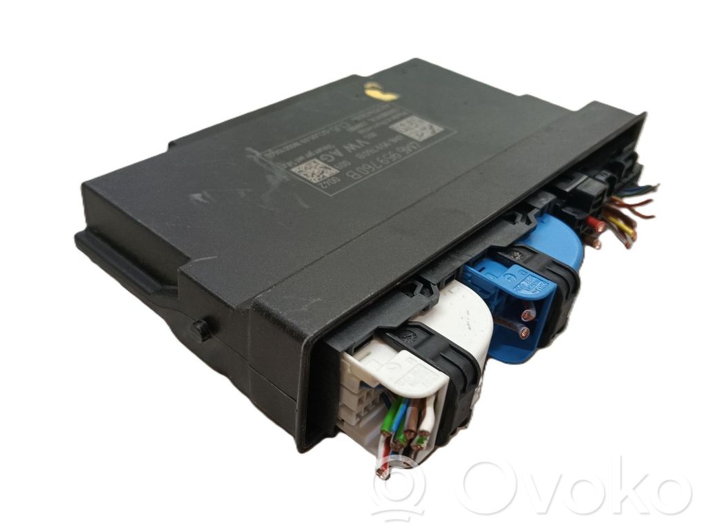 Muut ohjainlaitteet/moduulit   4M6959760B,A2C7576720200