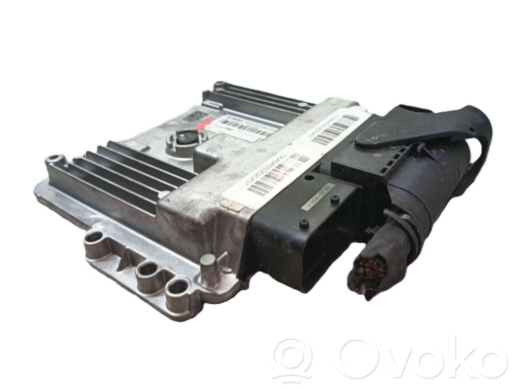 Unidad de control/módulo del motor   PI12D20001