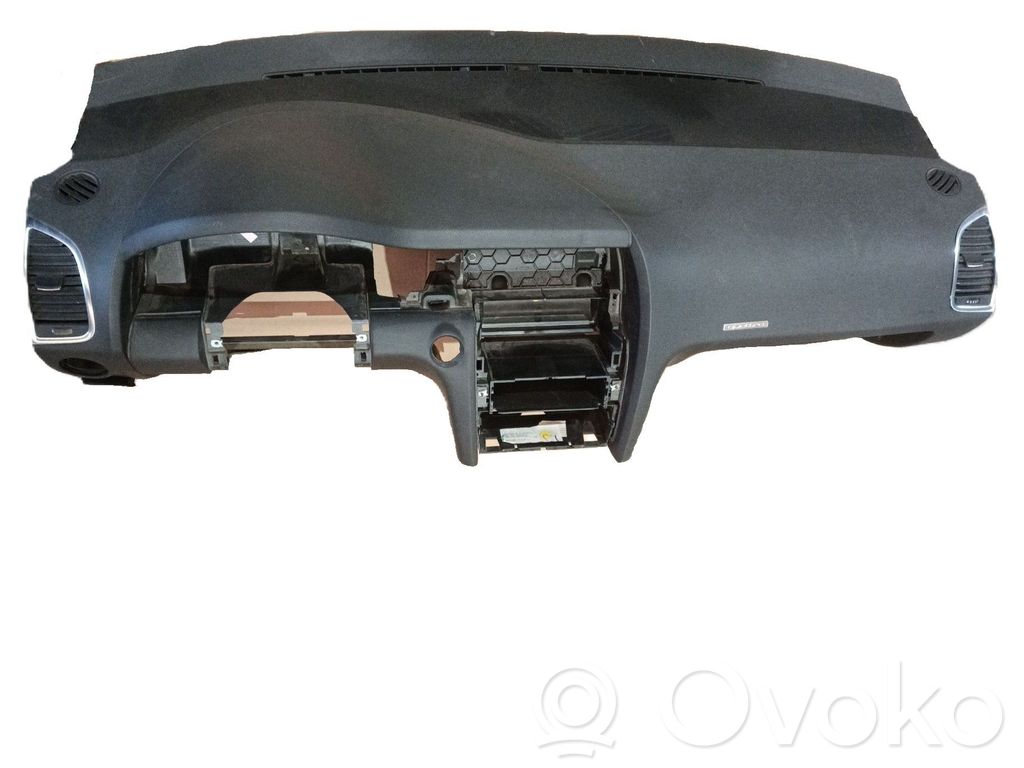 Dashboard   4L1857041E,9443100000