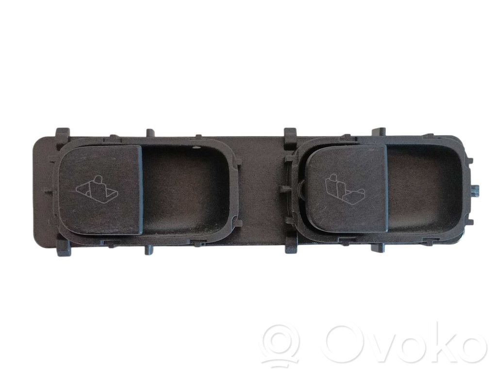 Tesla Model Y Juniper Interrupteur / bouton multifonctionnel