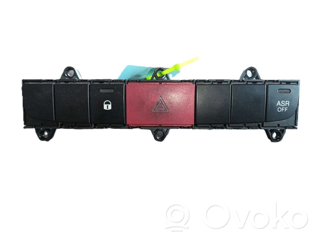 Fiat Ducato Botón interruptor de luz de peligro