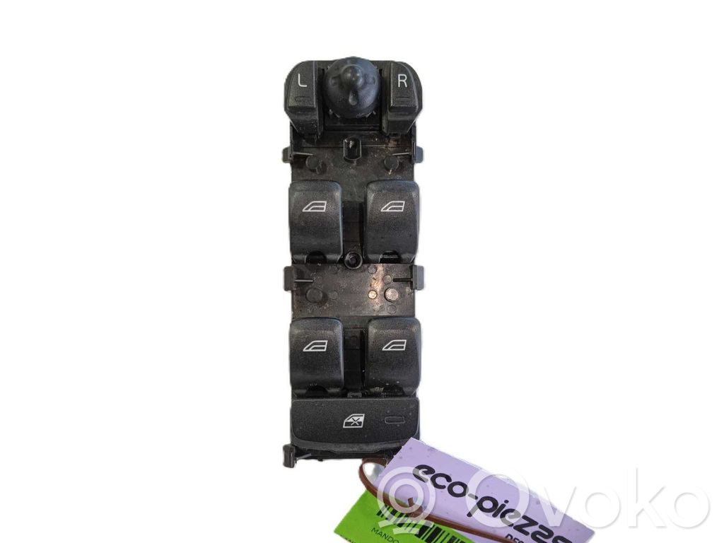 Comutator comandă geamuri electrice   LR086040,AH2214540AC