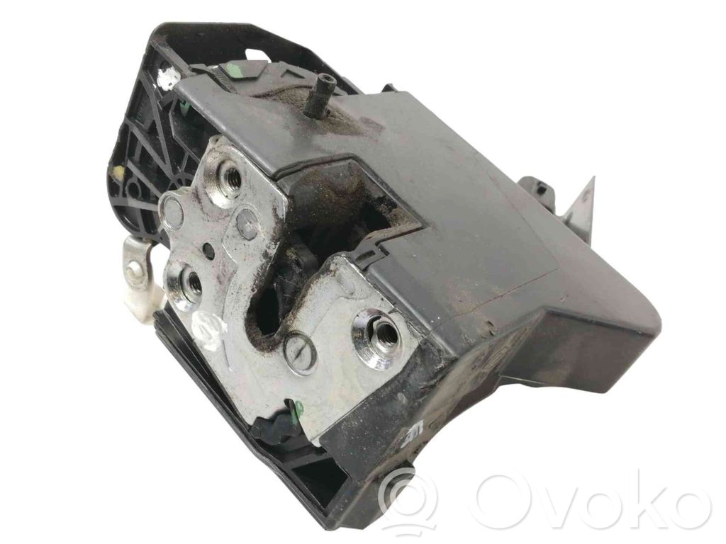 Dacia Sandero II Serratura portiera posteriore 