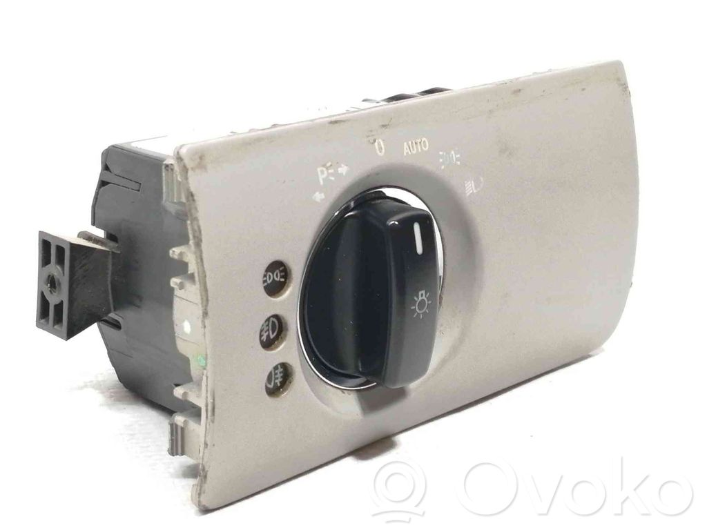 Interruptor de control del panel de luces   A1645450104