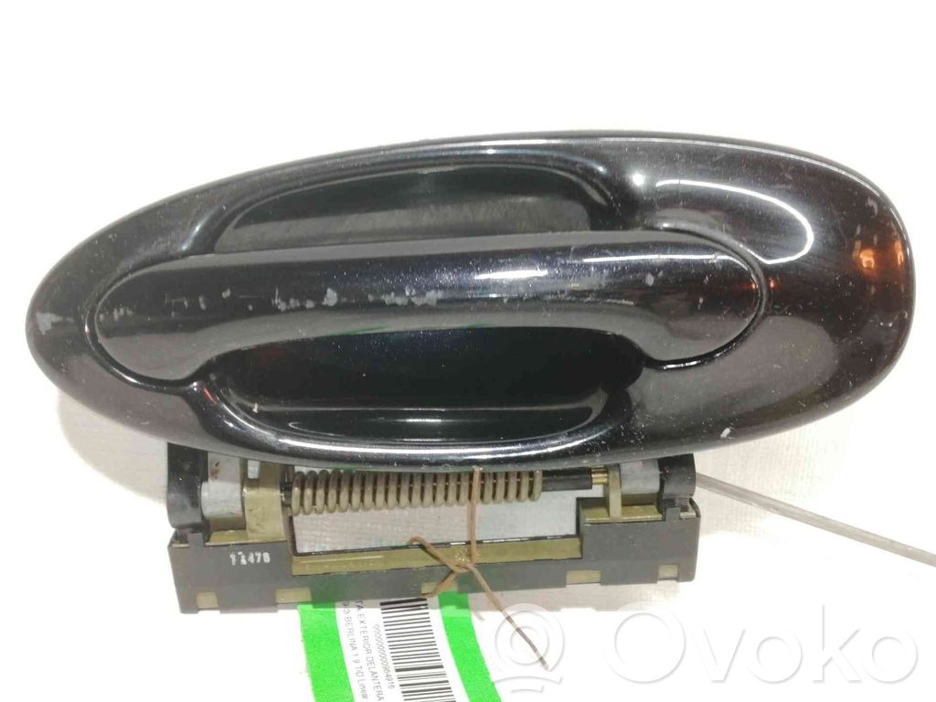 Manecilla externa puerta delantera