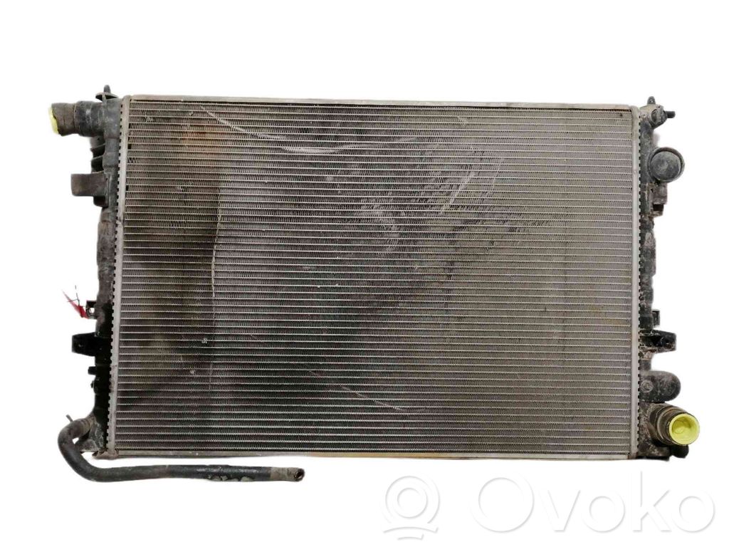 Peugeot 806 Jäähdyttimen lauhdutin 