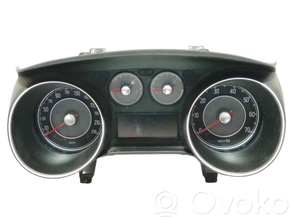 Fiat Grande Punto Licznik / Prędkościomierz 