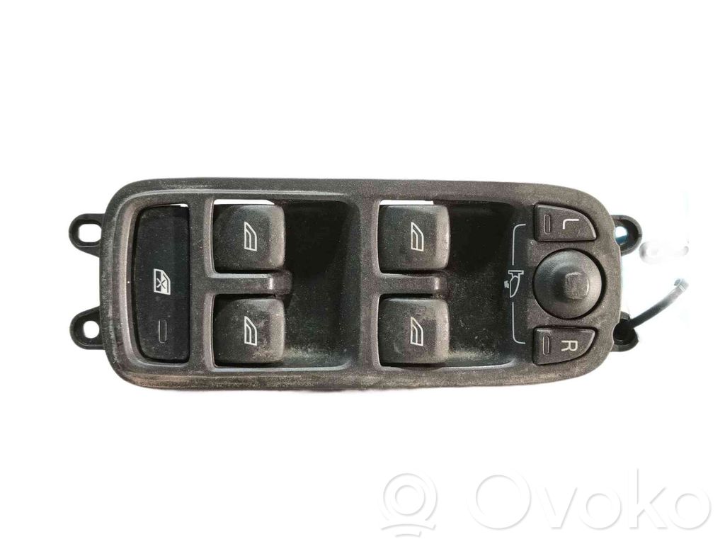 Interrupteur commade lève-vitre   3127200