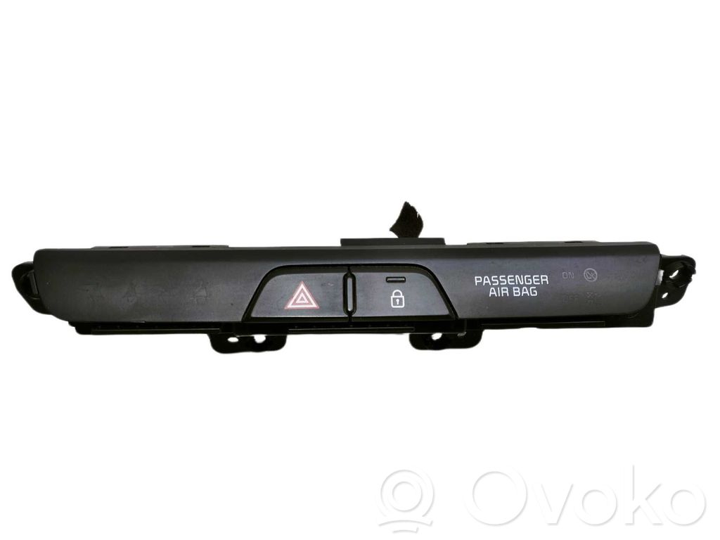 Schalter Warnblinkanlage   93790H8010WK,4D63611000