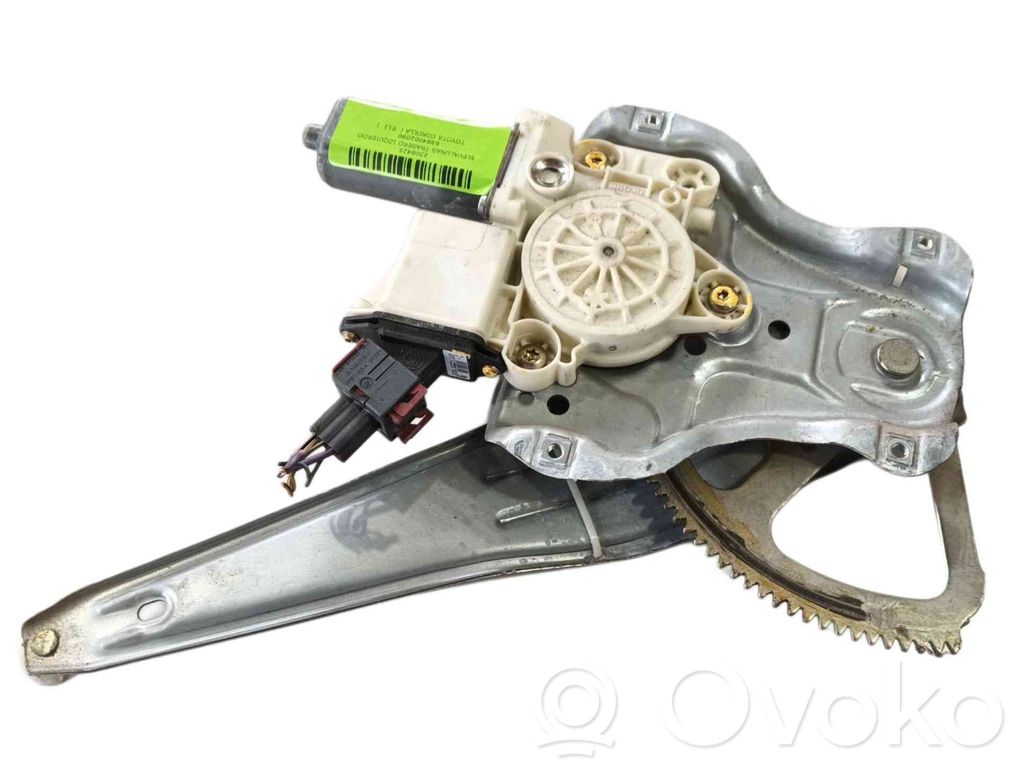 Toyota Corolla Verso E121 Macara geam spate fără motor