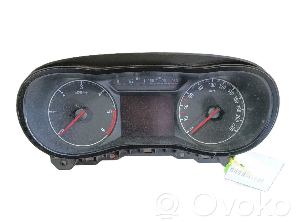 Opel Corsa E Compteur de vitesse tableau de bord 