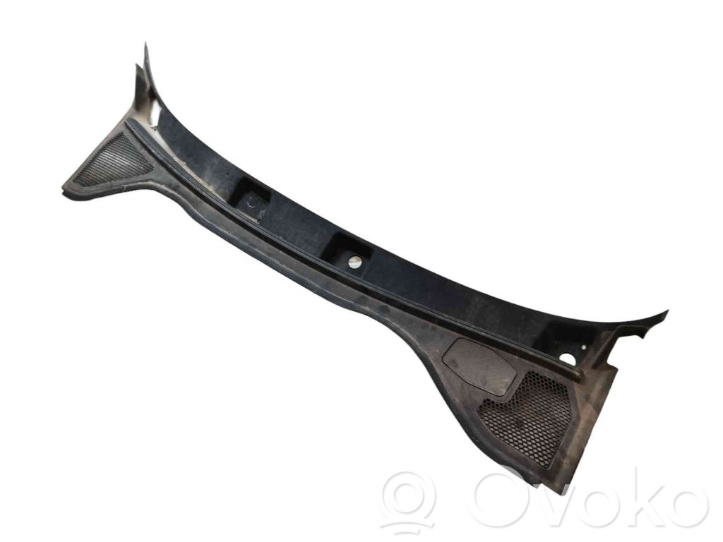 Audi A3 8Y Windshield trim 
