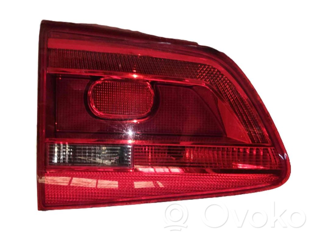 Volkswagen Touran II Bec far