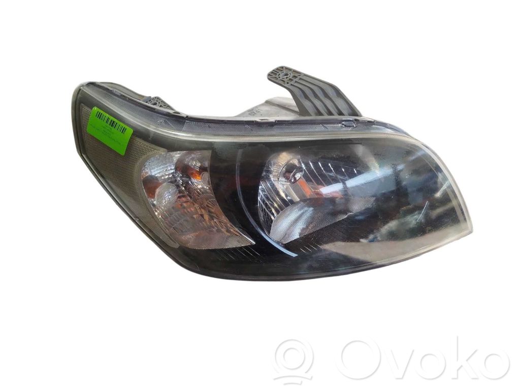 Chevrolet Aveo Lampa przednia