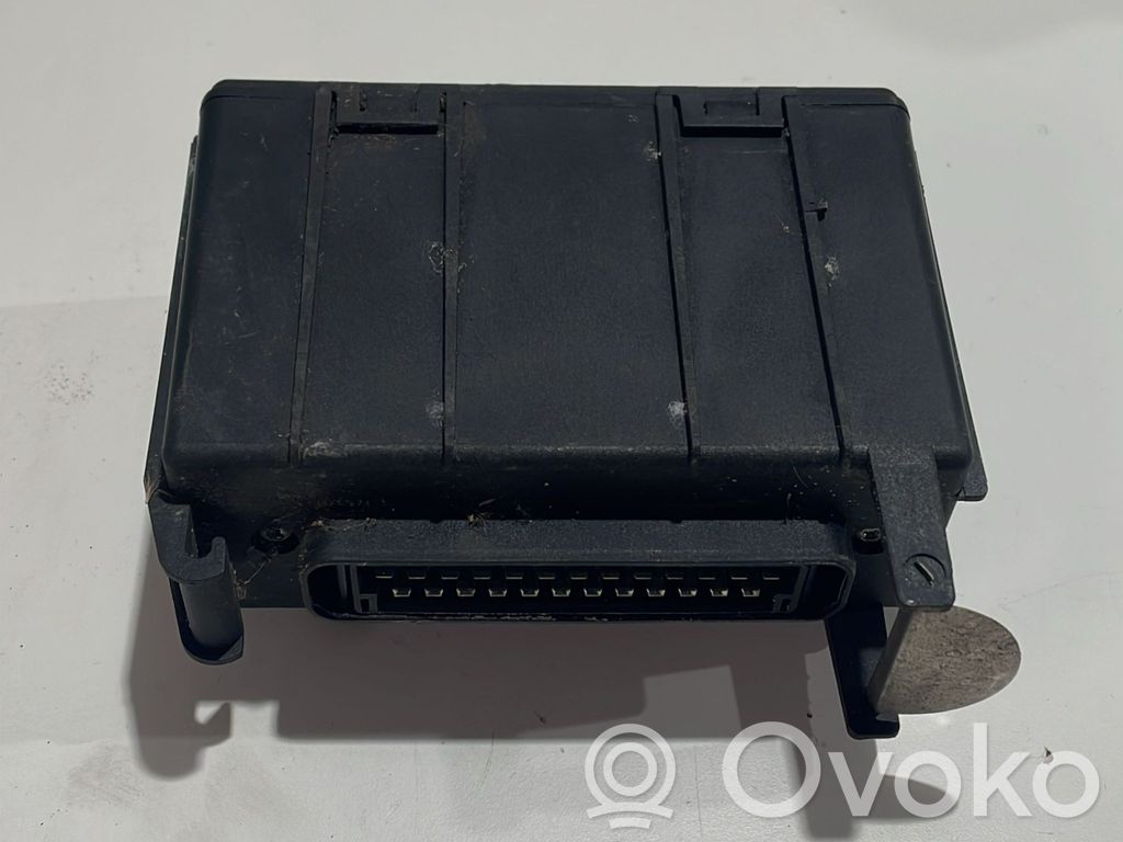 Volkswagen Golf II Engine control unit/module 