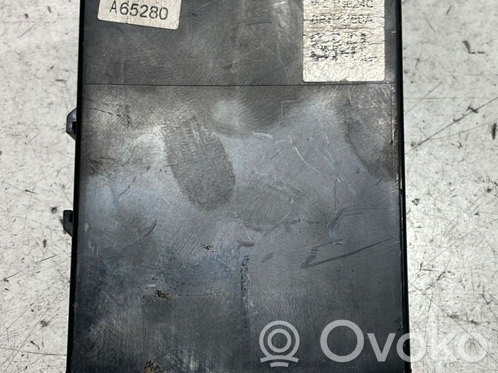 Nissan Note (E11) Air conditioner control unit module 