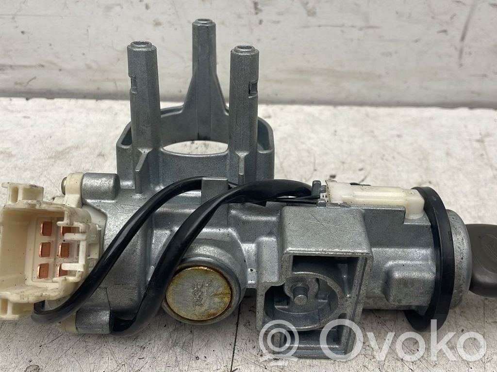 Daihatsu Terios Steering wheel lock 