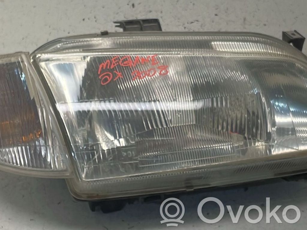 Renault Megane III Scheinwerfer 