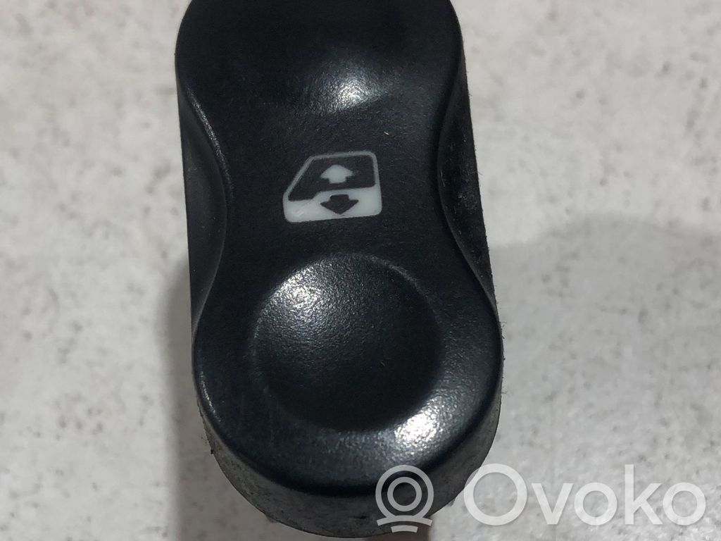 Dacia Sandero Otros interruptores/perillas/selectores 