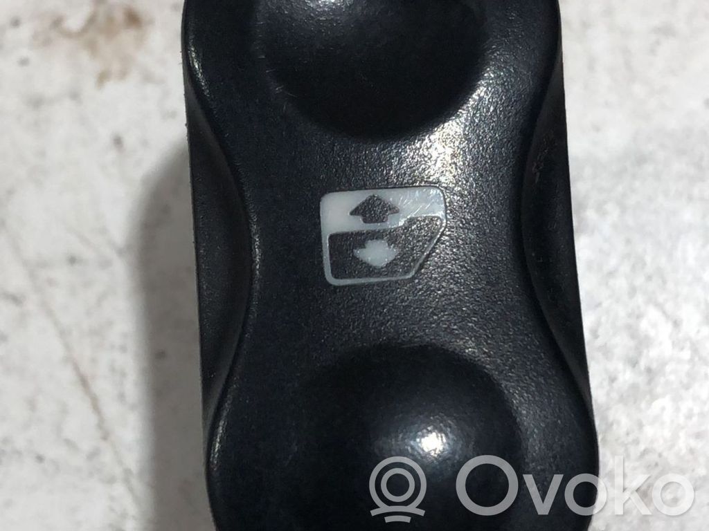 Dacia Sandero Otros interruptores/perillas/selectores 