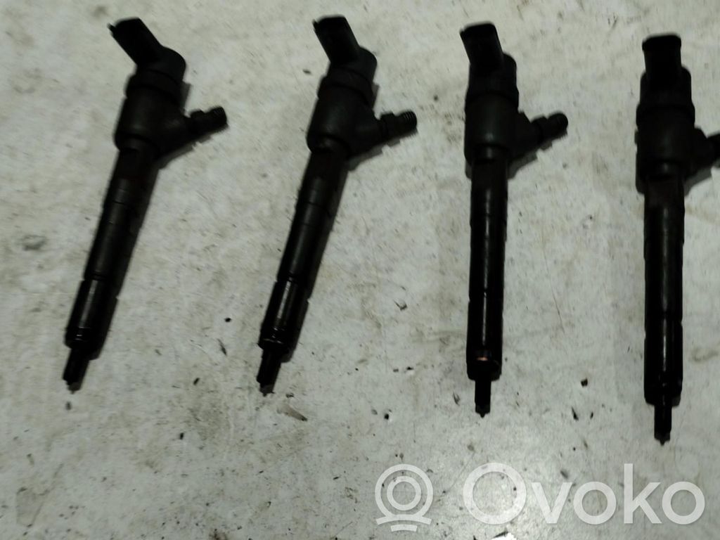 Inyector de combustible   0445110183,0445110183
