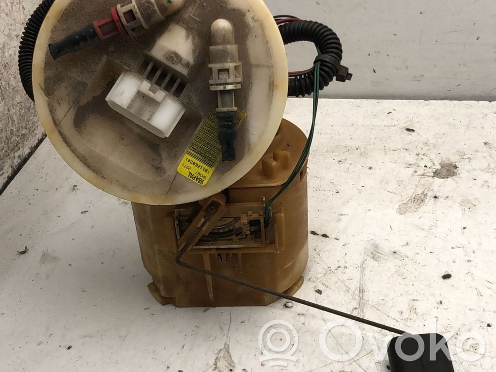 Ford Focus In-tank fuel pump 