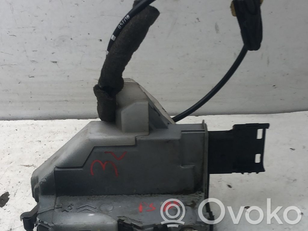Peugeot 308 Zamek drzwi tylnych 