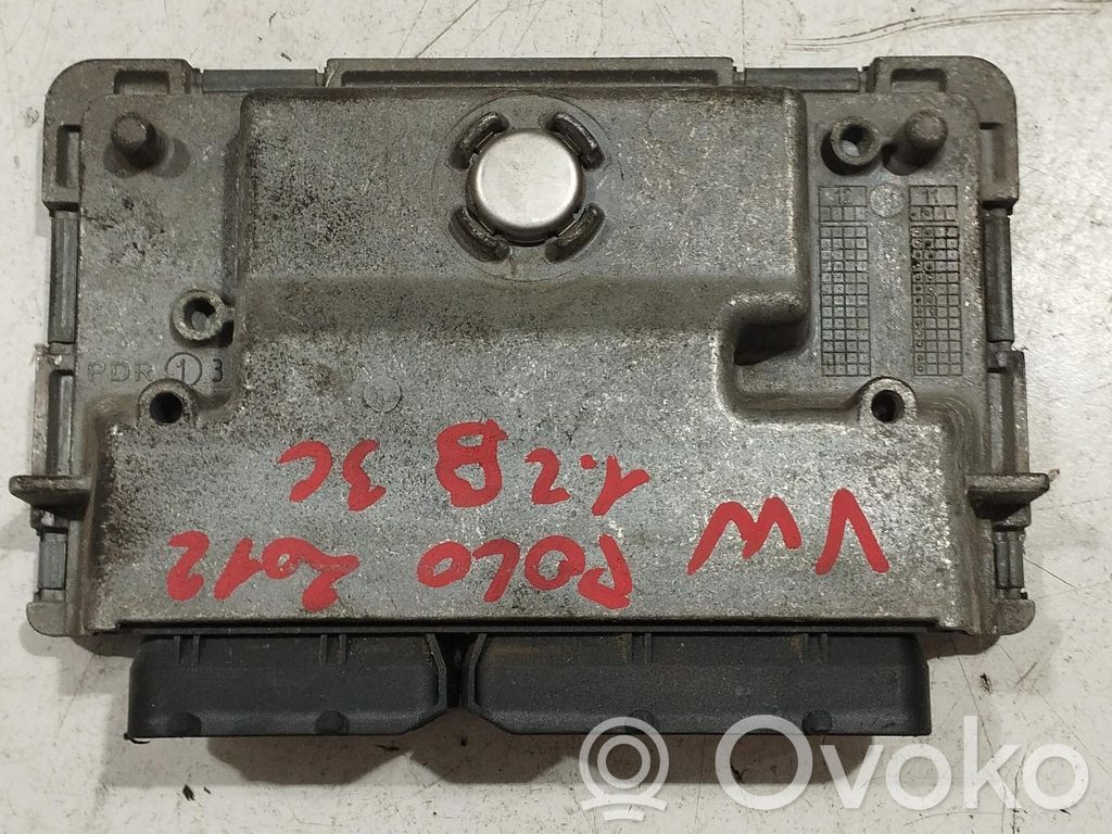 Unidad de control/módulo del motor   03E906019B,03E906019B